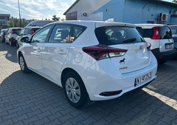 Toyota Auris cena 41900 przebieg: 192000, rok produkcji 2018 z Warszawa małe 121